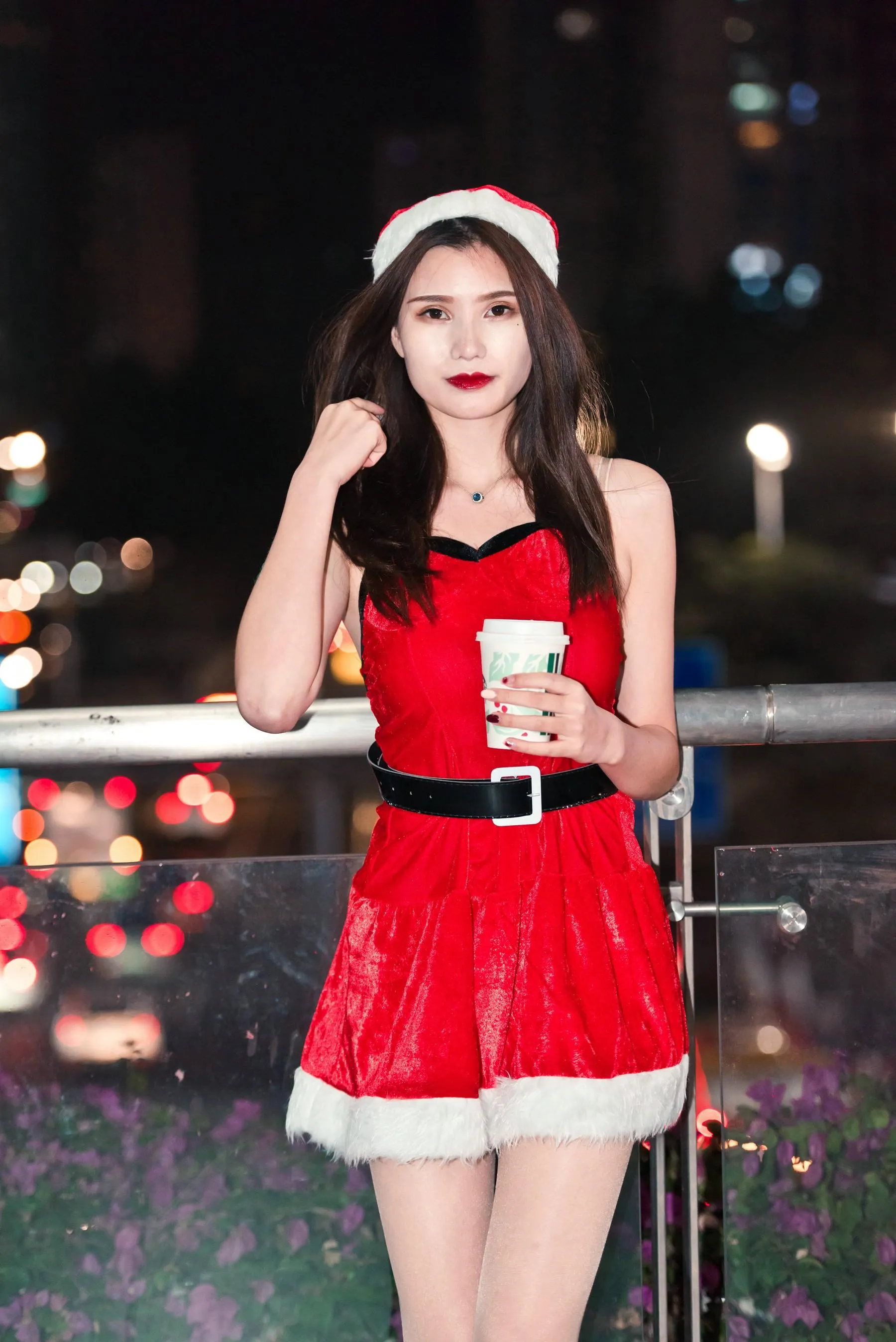 [魔镜街拍] NO.124 寒风中的极品肉丝圣诞美人婷婷 [224P]插图6